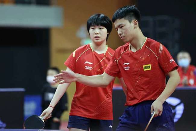 场上指挥官 场上指挥官