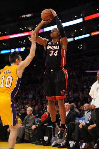 在对阵肯尼 在对阵肯尼