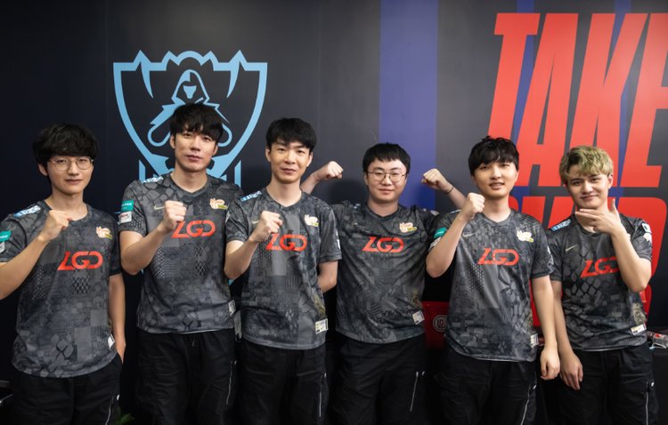 更是通过大 更是通过大