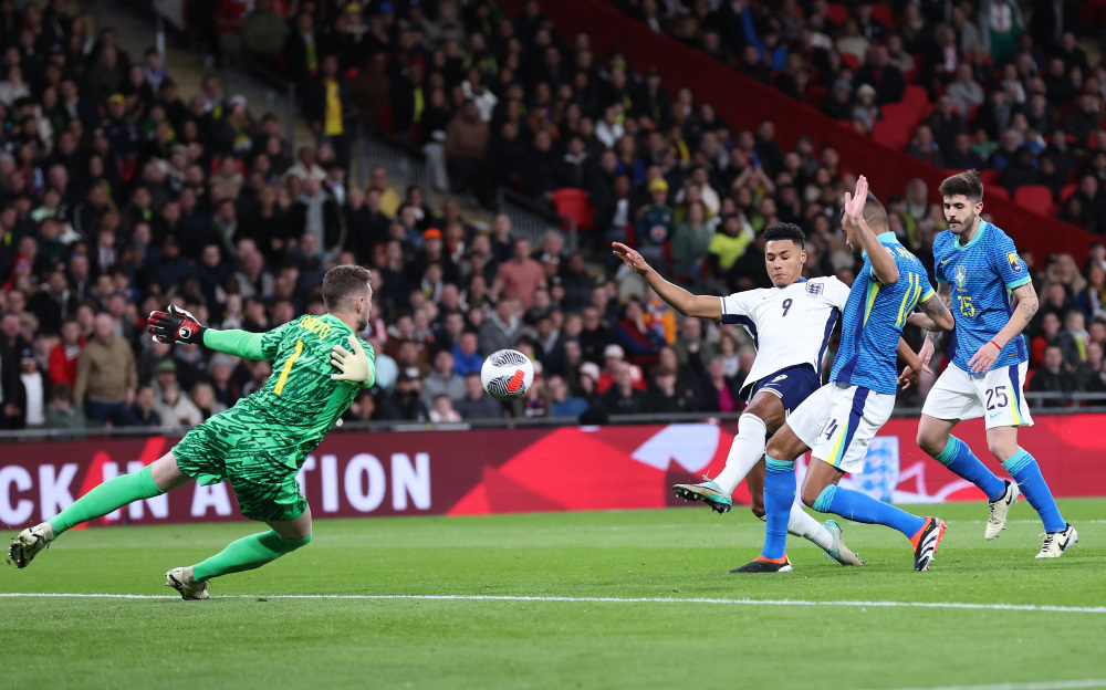 居民网球兴 居民网球兴